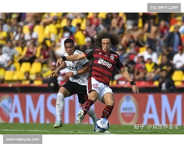 从防线核心到组织枢纽深入解析大卫路易斯的场上角色与位置演变